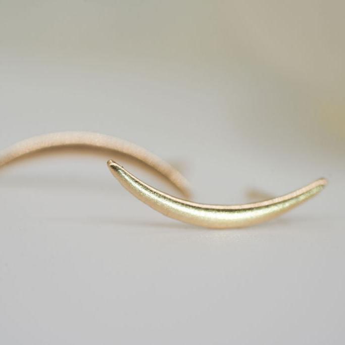 curved-climber-earring